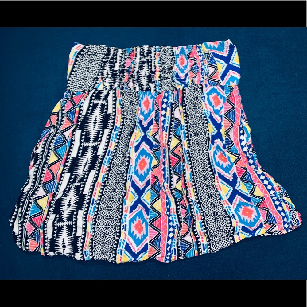 Mini skirt - Picture 2 of 2